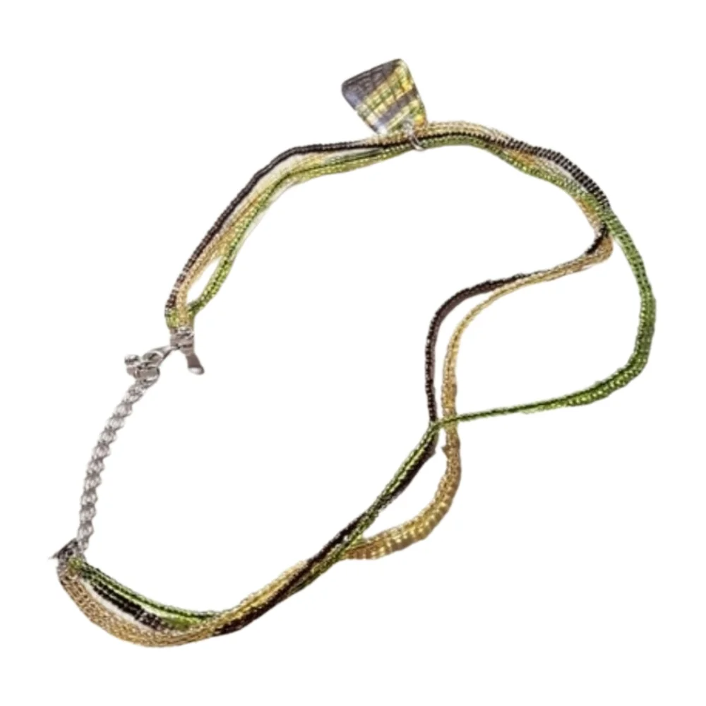 🙋 10/$20. Multicolor Beaded Necklace w/ Pendant